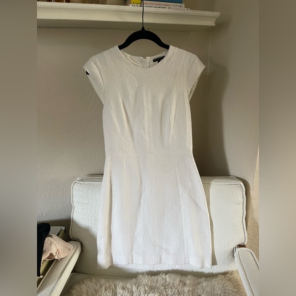 Theory white cap sleeved dress-orinthia - Picture 1 of 6